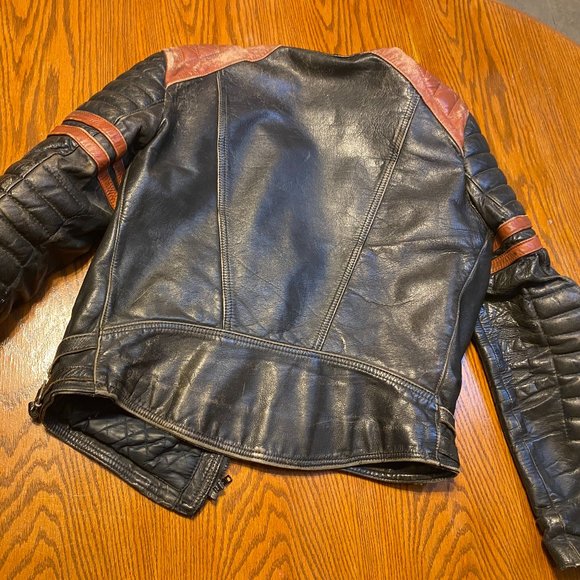 Vintage Moto Cuir Leather Jacket w/ Road Rash - Picture 4 of 14